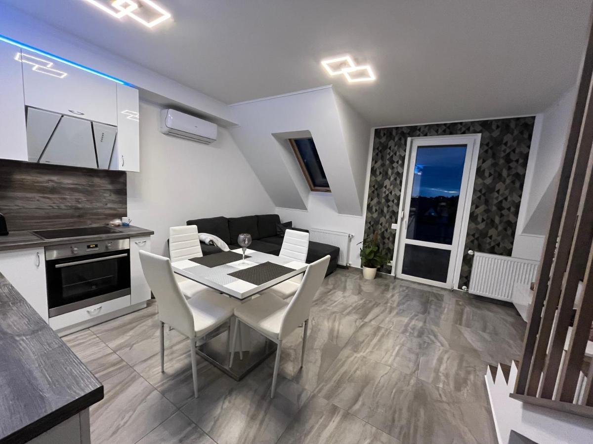 קסזטלי Ciao Lilla Apartman מראה חיצוני תמונה